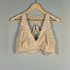 Savage Women’s XL Cream Bralette